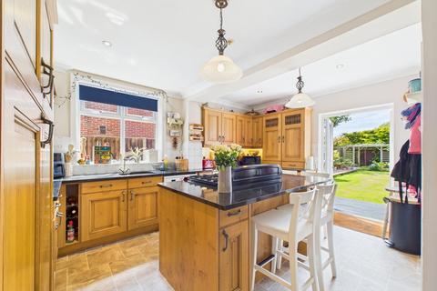 5 bedroom detached house for sale, Holdenhurst Avenue, Bournemouth, BH7