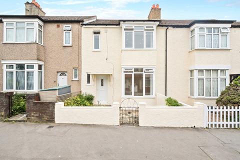 52 Mersham Road, Thornton Heath, CR7 8NP