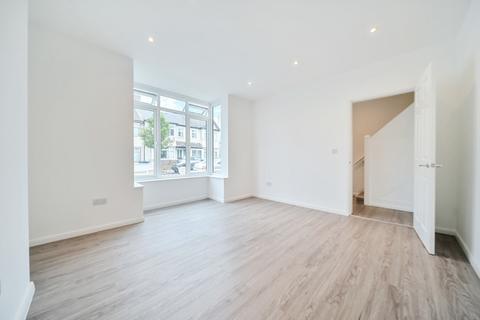 52 Mersham Road, Thornton Heath, CR7 8NP