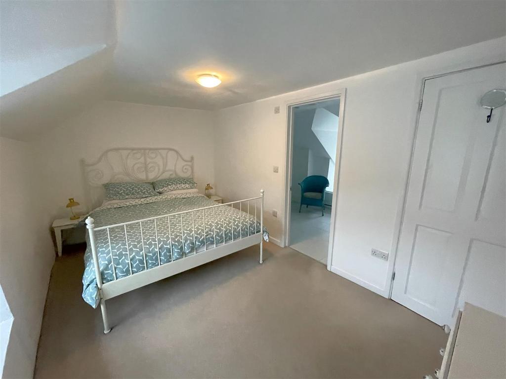 Bedroom one.jpg