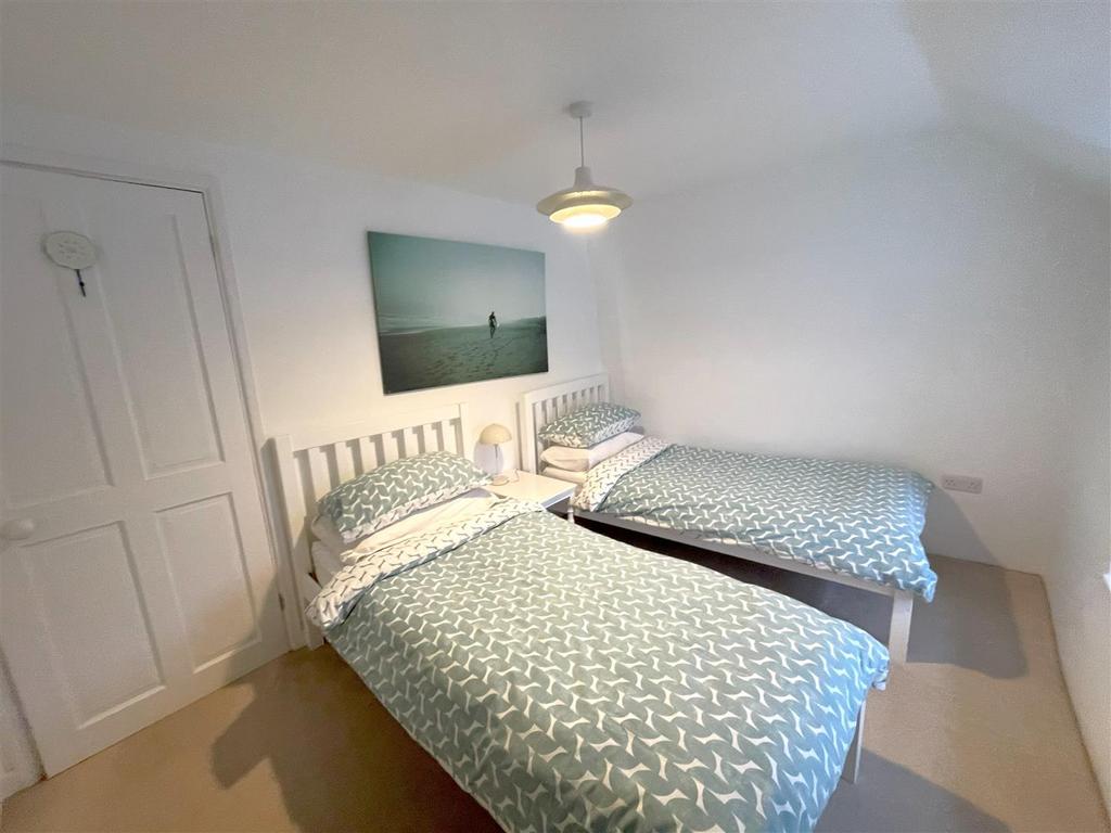 Bedroom two.jpg