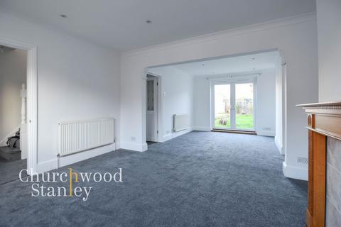 3 bedroom semi-detached house for sale, Victory Road, Clacton-On-Sea, CO15
