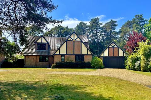 4 bedroom detached house for sale, Evergreens, Ashley Heath, BH24 2JZ
