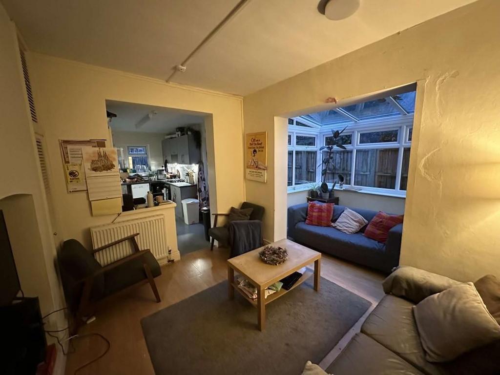 9 PYHcv0fn0-Y0 PXp Yfy Hvg.jpg