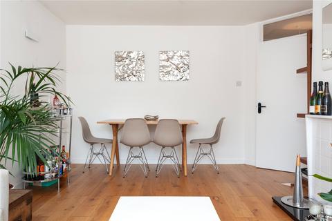 3 Blakes Lane, New Malden, KT3 6NP