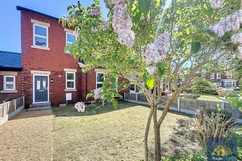 Hartley Road, Southport PR8