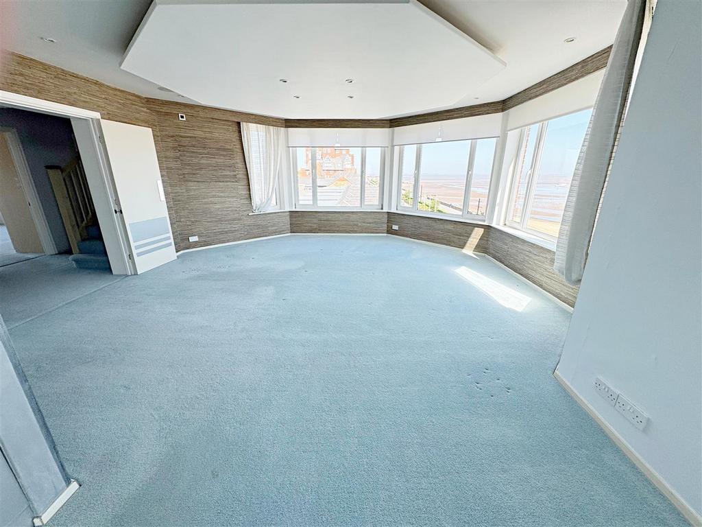 Additional living room