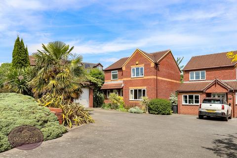 4 bedroom detached house for sale, Smithurst Road, Giltbrook, Nottingham, NG16