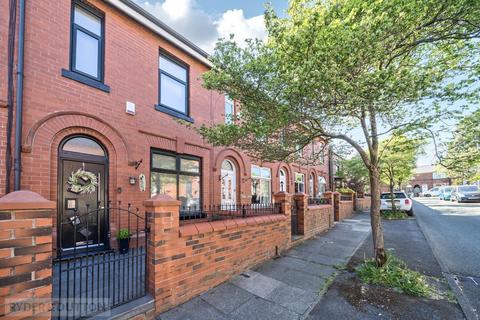 5 French Avenue, Oldham, OL1 4HH