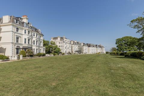 3 bedroom ground floor flat for sale, 21 Clifton Crescent, Folkestone, CT20