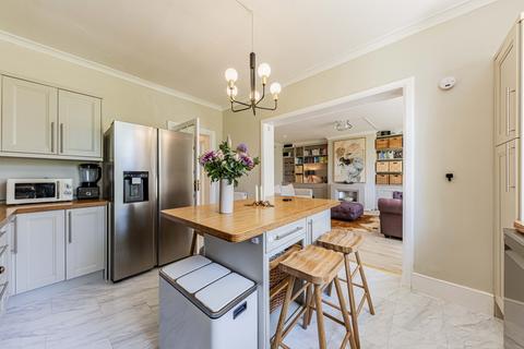 3 bedroom ground floor flat for sale, 21 Clifton Crescent, Folkestone, CT20