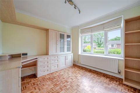 21 Fernhill Close, Woking, GU22 0DJ