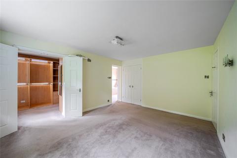 21 Fernhill Close, Woking, GU22 0DJ