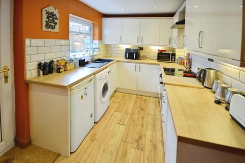 3 bedroom end of terrace house to rent, Model Terrace, Cockfield, Bishop Auckland