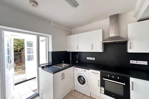 11 Albert Road, Canterbury, CT1 1UJ