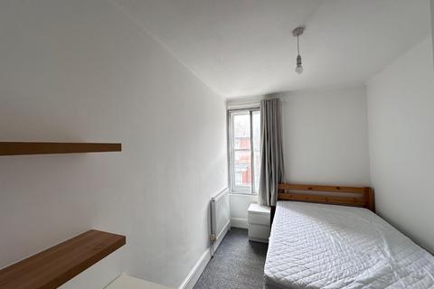 11 Albert Road, Canterbury, CT1 1UJ