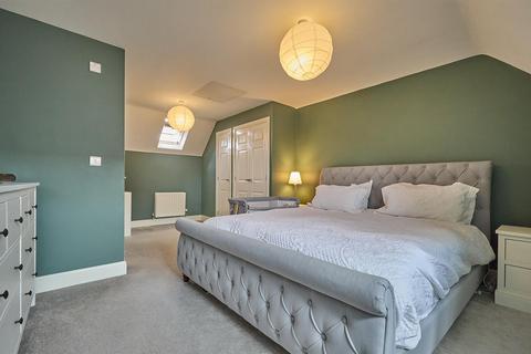 4 bedroom semi-detached house for sale, Applebees Walk, Hinckley