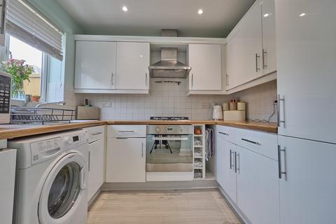 4 bedroom semi-detached house for sale, Applebees Walk, Hinckley
