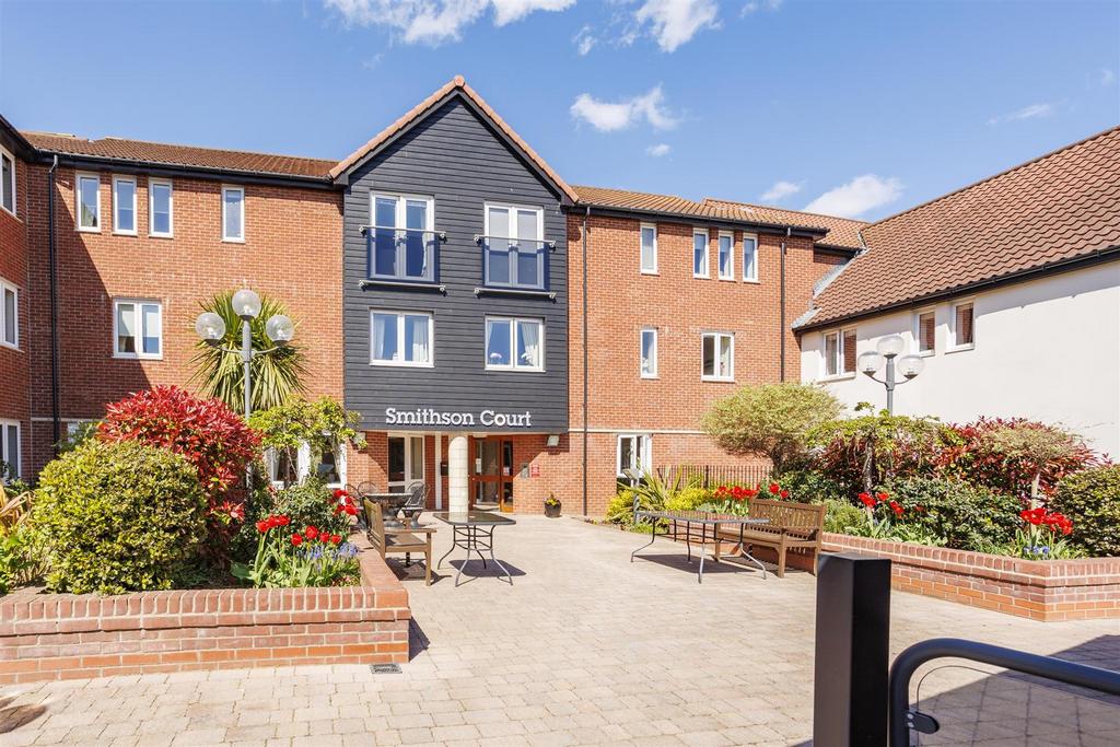 Flat 19 Smithson Court 2.jpg