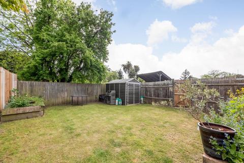 95d Lennard Road, Beckenham, BR3 1QS