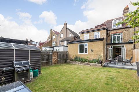 95d Lennard Road, Beckenham, BR3 1QS