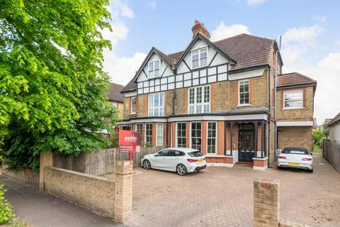 95d Lennard Road, Beckenham, BR3 1QS