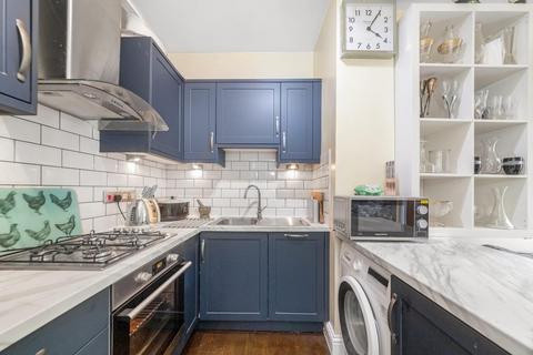 95d Lennard Road, Beckenham, BR3 1QS