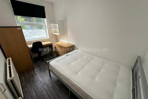 6 bedroom terraced house for sale, Lenton, Nottingham NG7