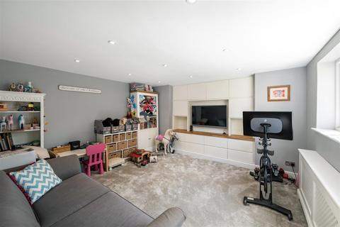 Oakfield Hall Axes Lane, Redhill, RH1 5QL