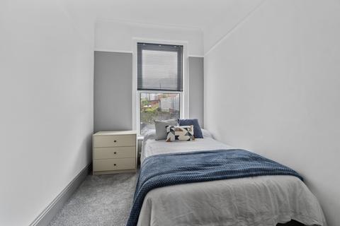 1 bedroom house to rent, 14 Prince Maurice Road, Devon PL4