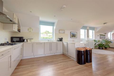 4 bedroom detached house for sale, The Crows Nest, Upper Burnmouth, Burnmouth, Eyemouth, TD14