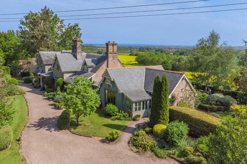 5 bedroom detached house for sale, Callow, Hereford, HR2