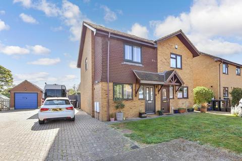 2 bedroom semi-detached house for sale, Becket Close, Deal CT14