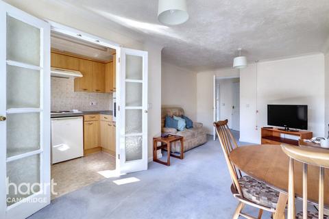 2 bedroom flat for sale, Alder Court Union Lane, Cambridge