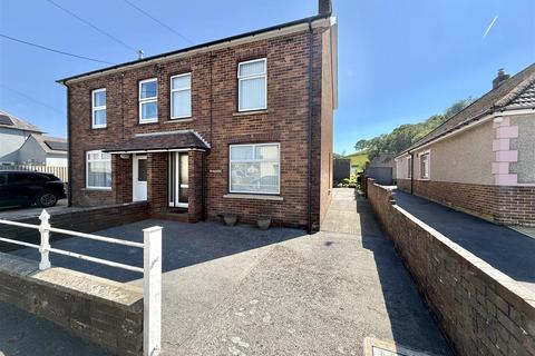 Llanybydder