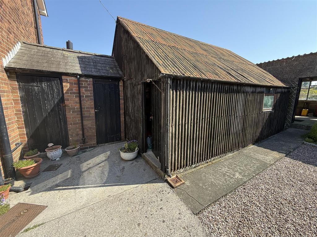 Shed