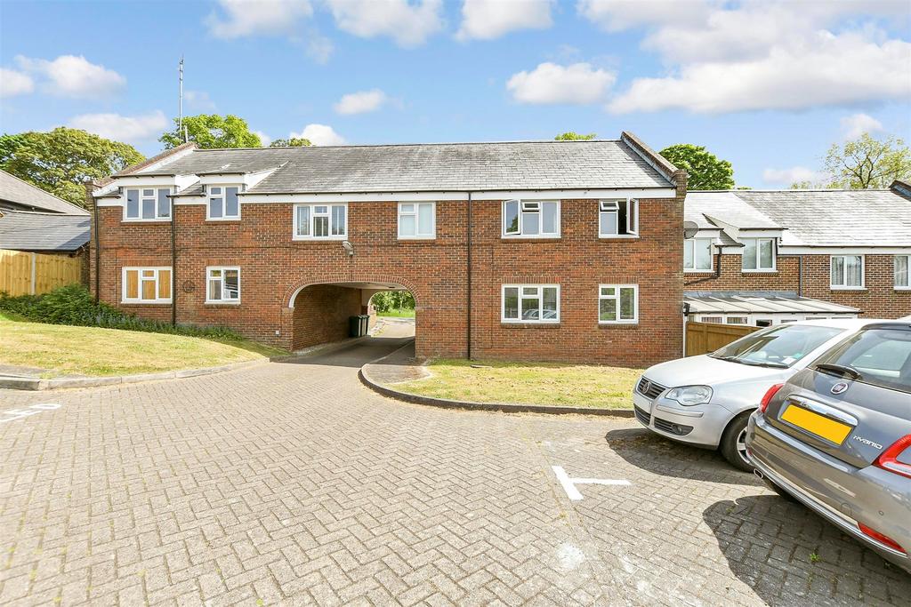 Driveway/Parking