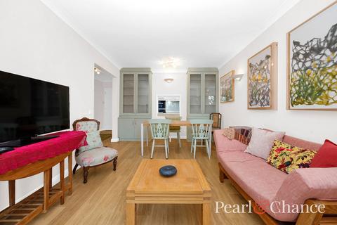 undefined, Heathside, Finchley Road, NW11
