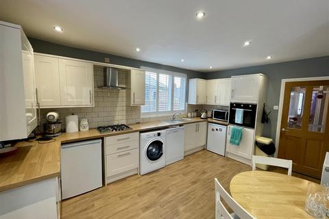 9 Prior Dene, Darlington, DL3 9EW