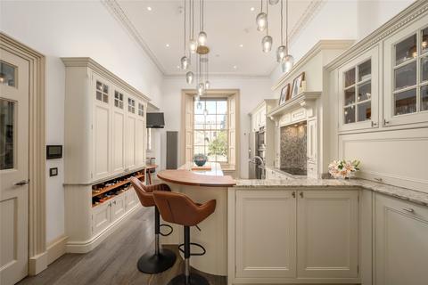 11 Manor Place, Edinburgh, EH3 7DH