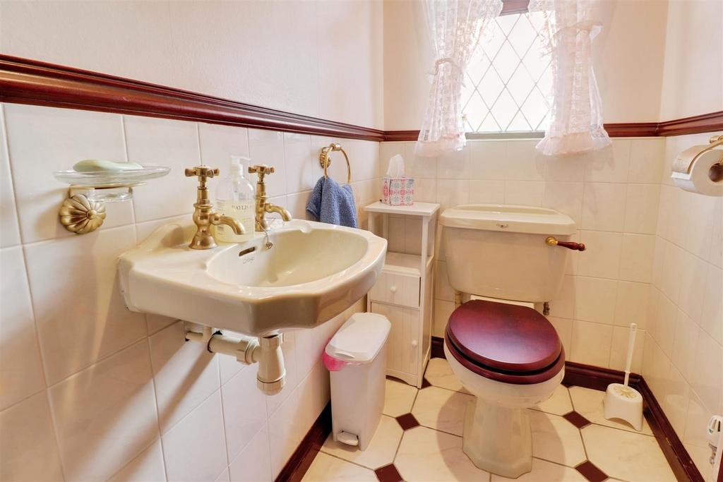 8bae9098-IMG 7122-IMG 7124.jpg