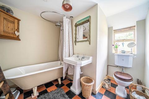 1, Manor Cottages Rectory Road, Oakley, Basingstoke, RG23 7ED