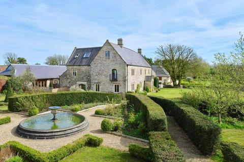 8 bedroom detached house for sale, Country Estate with various outbuildings and land