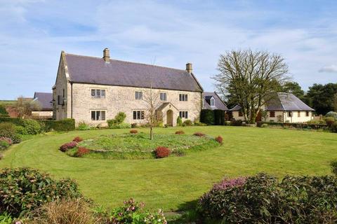 8 bedroom detached house for sale, Country Estate with various outbuildings and land