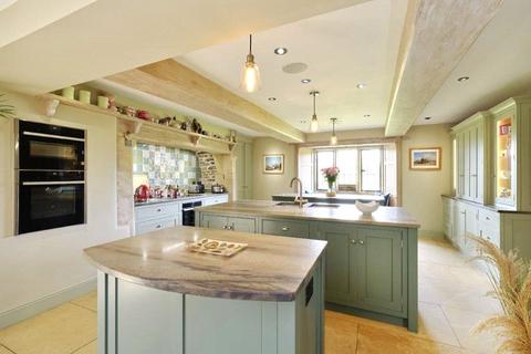 8 bedroom detached house for sale, Country Estate with a Three Bedroom Coach House and Land