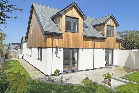 3 bedroom detached house for sale, Carnon Downs, Truro, Cornwall