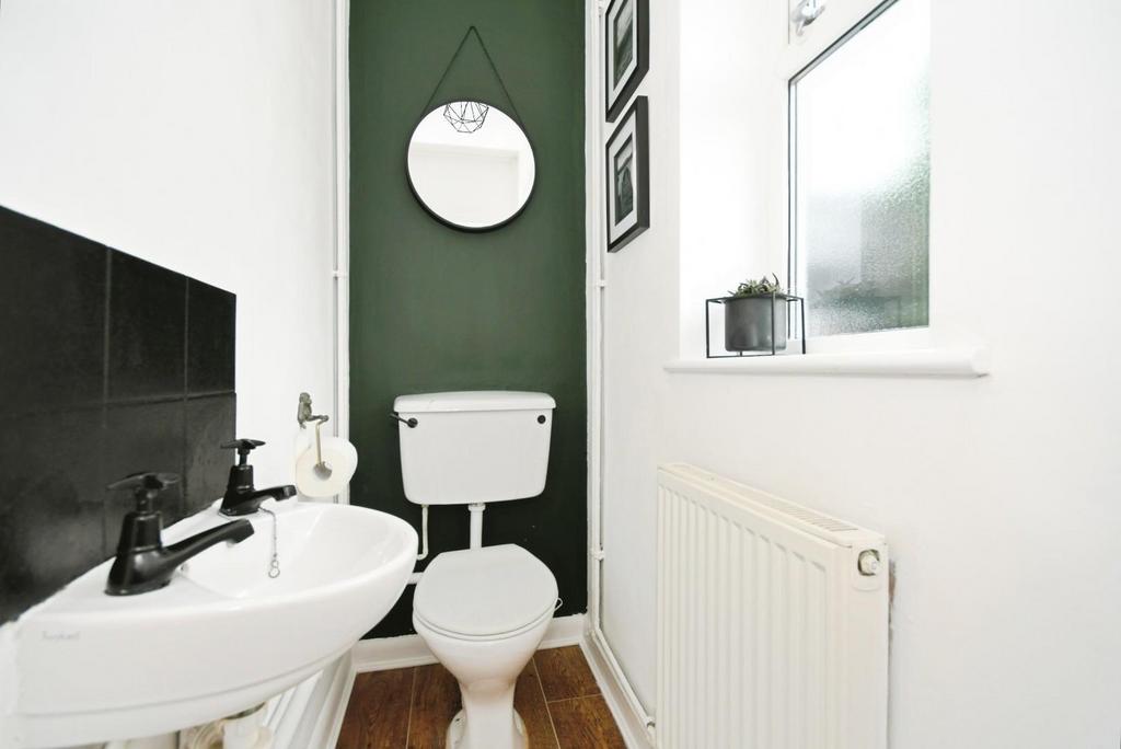WC 02.jpg