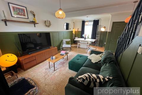 3 bedroom terraced house for sale, Alexandra Road - Pentre
