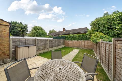 18 Burness Close, Uxbridge, UB8 2PZ