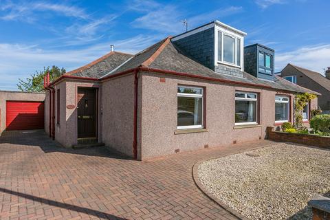 14 Broompark Road, Edinburgh, EH12 7JZ